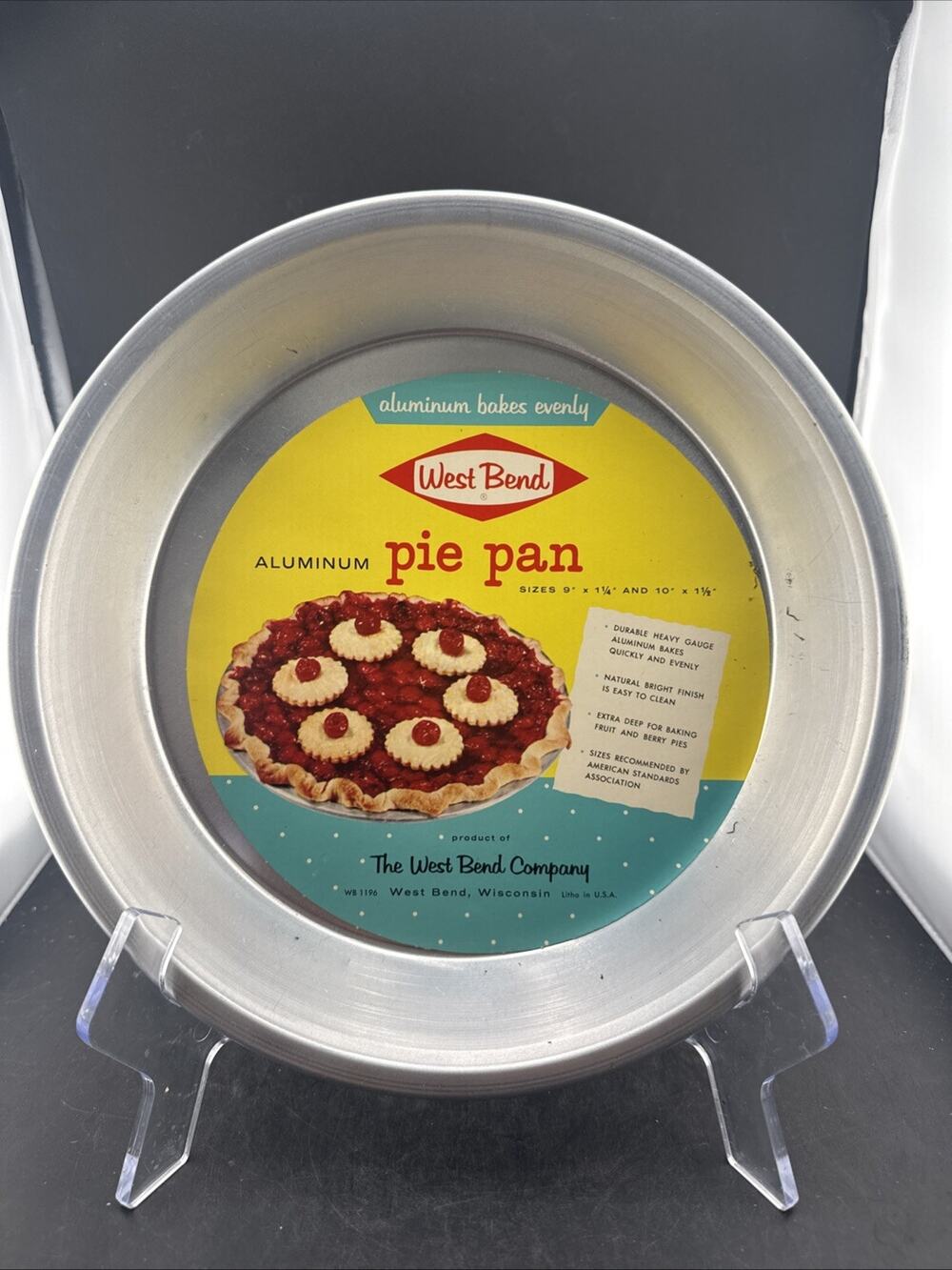 Vintage West Bend Aluminum Pie Pan 9” Deep Dish USA MCM Kitchenware NOS Label